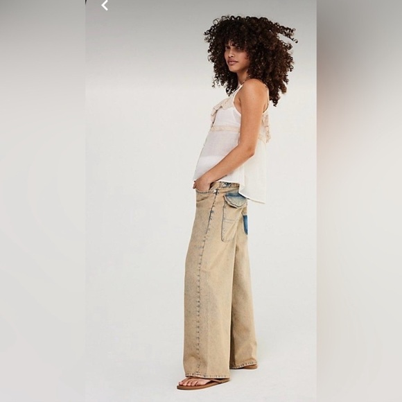 NWT We The Free Waterfalls Baggy Wide-Leg Jeans in Cowboy Khaki 28 S - Picture 3 of 12